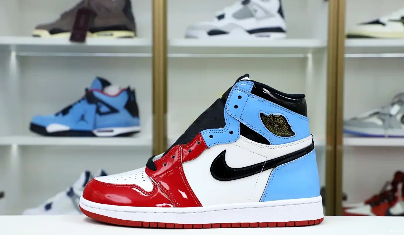 HIGH OG 'FEARLESS' JORDAN AIR 1 RETRO 0703